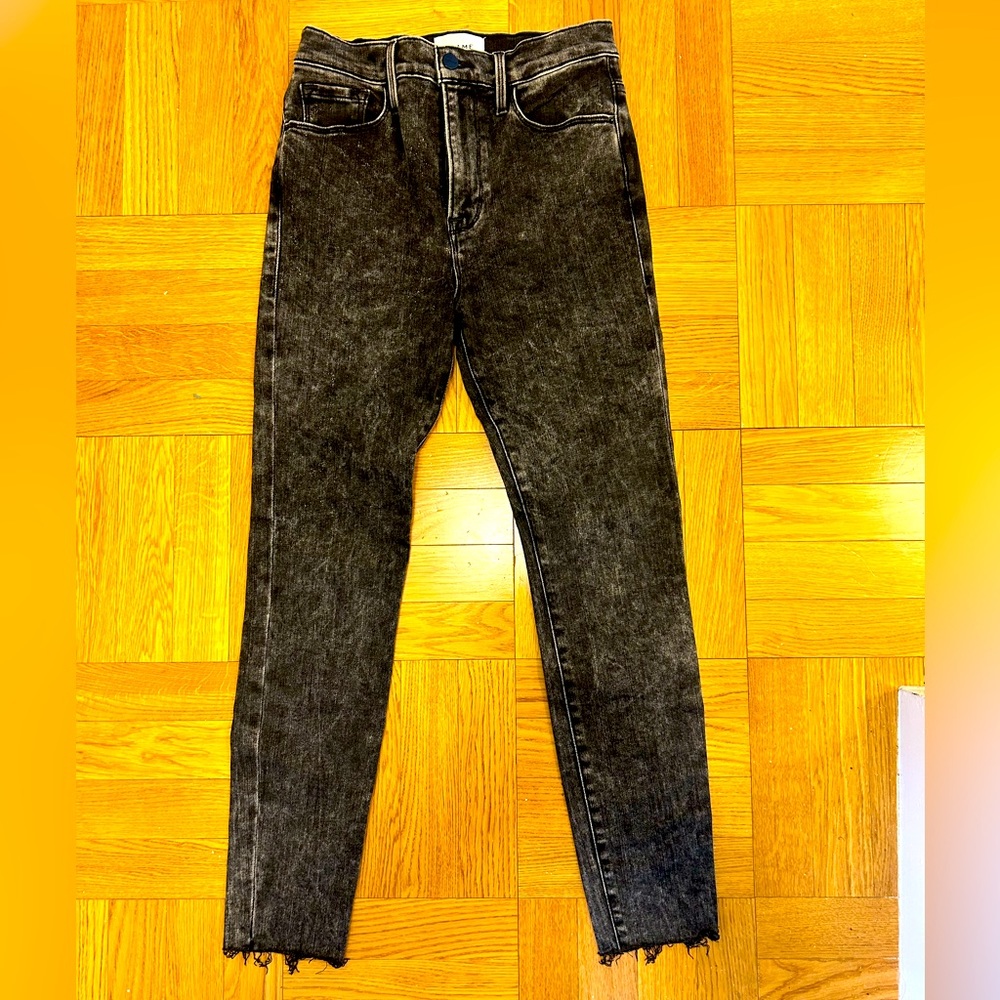 Frame Ali High Rise raw hem, size 26